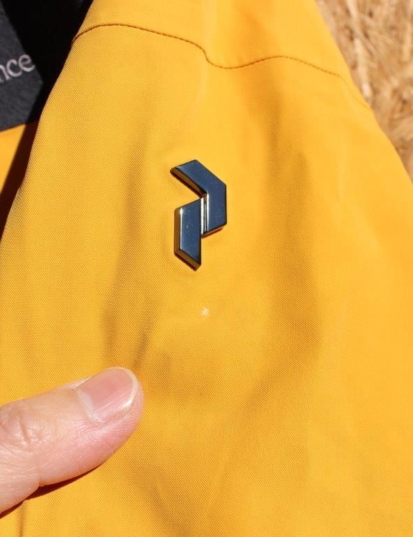 Peak Performance ピークパフォーマンス＞ Velaero Core Jacket