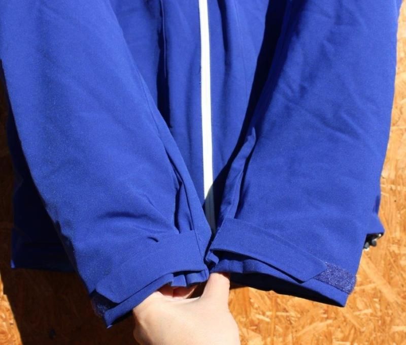 Peak Performance ピークパフォーマンス> Maroon Jacket Peak Performance ピークパフォーマンス> Maroon Jacket
