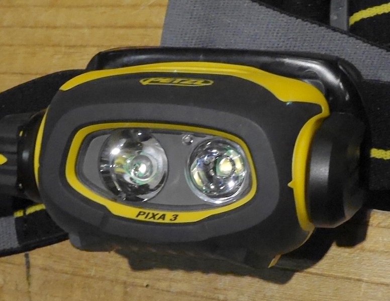 ペツル PETZL PiXA3 ピクサ3 ヘッドライト 防災 アウトドア 中古美品