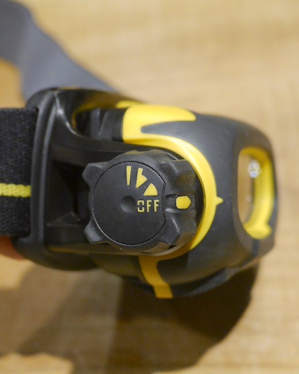 ペツル PETZL PiXA3 ピクサ3 ヘッドライト 防災 アウトドア 中古美品