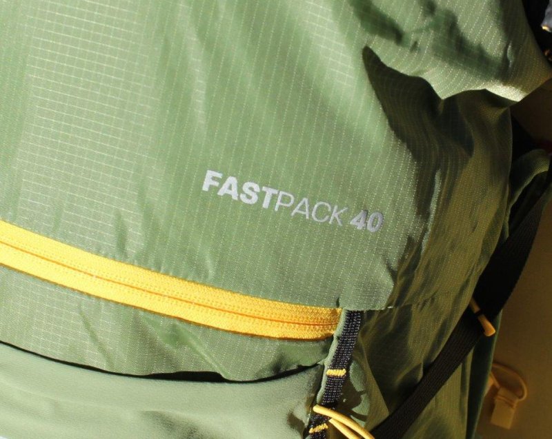 ULTIMATE DIRECTION アルティメイトディレクション＞ FAST PACK 40 ファストパック40 | 中古アウトドア用品・中古登山用品  買取・販売専門店 : maunga (マウンガ)