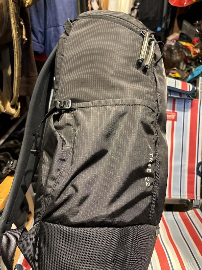 MOUNTAIN HARDWEAR マウンテンハードウエア＞ J Tree 22 J