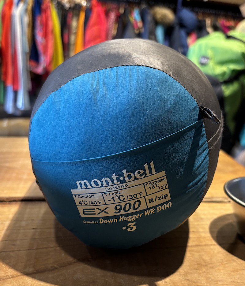 mont-bell モンベル＞ Seamless Down Hugger WR900 #3 シームレス ドライ ダウンハガー900 #3|  中古アウトドア用品・中古登山用品 買取・販売専門店 : maunga (マウンガ)