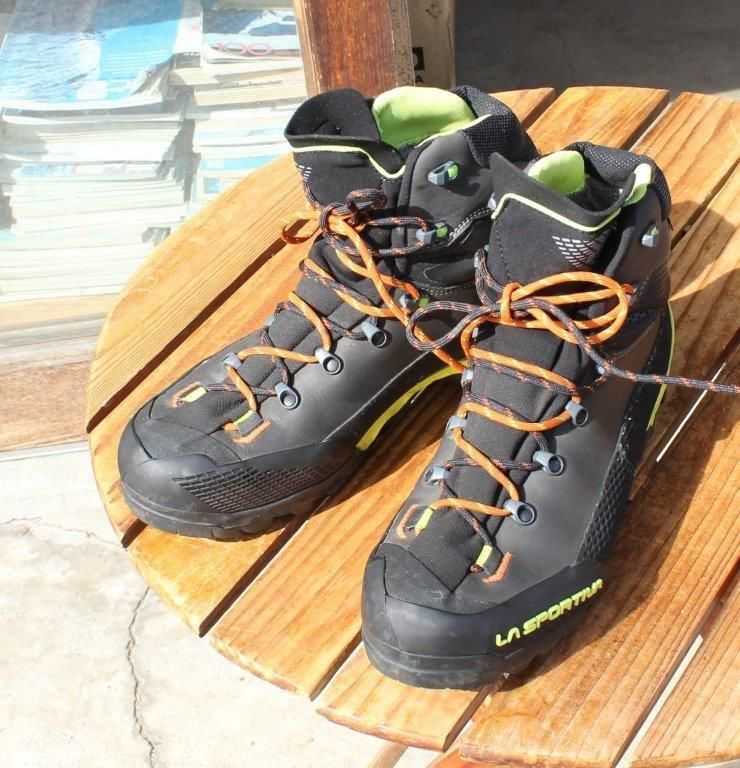LA SPORTIVA スポルティバ エクイリビウム LT GTX（LA SPORTIVA