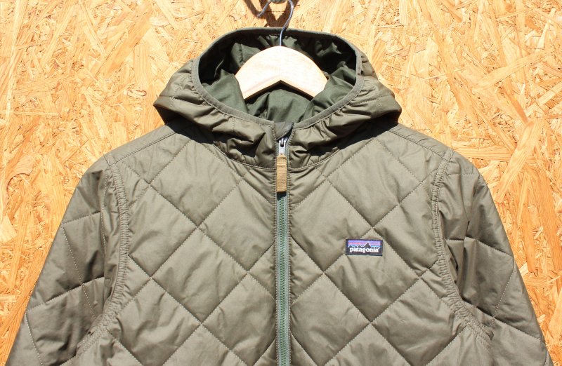 patagonia パタゴニア＞ Boys' Diamond Quilt Hoody ボーイズ・ダイヤモンド・キルト・フーディ |  中古アウトドア用品・中古登山用品 買取・販売専門店 : maunga (マウンガ)