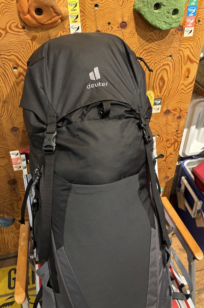 deuter ドイター＞ Futura Vario 50+10 フューチュラ バリオ 50+10 | 中古アウトドア用品・中古登山用品  買取・販売専門店 : maunga (マウンガ)