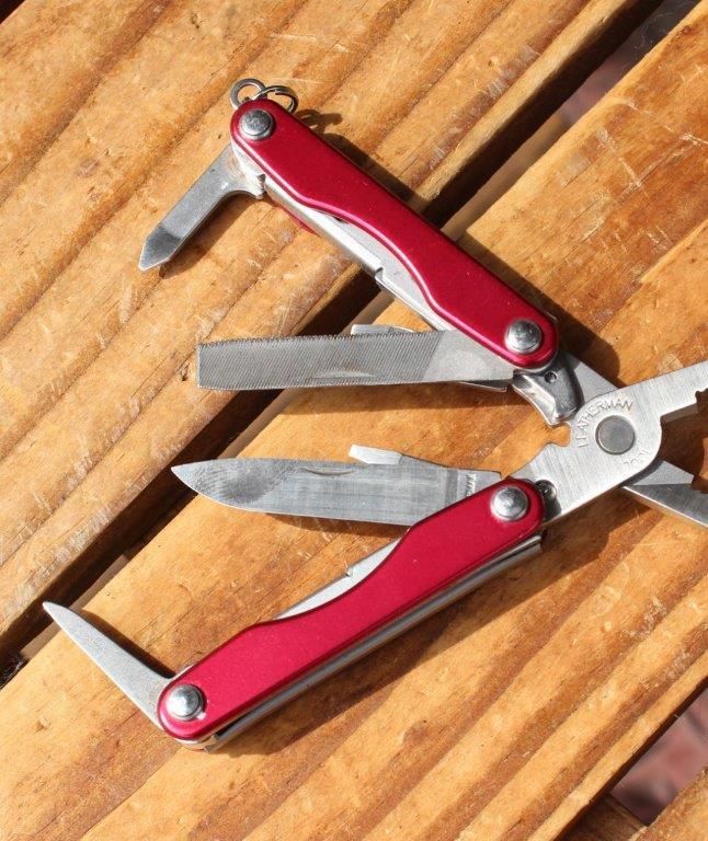 LEATHERMAN レザーマン＞ SQUIRT P4 スクォートP4 【クリック
