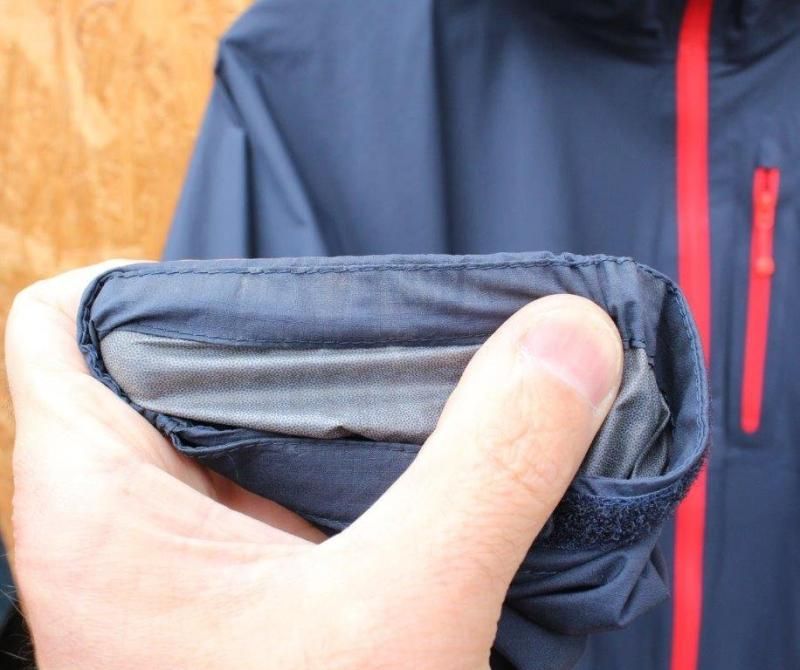 ノースフェイストライアンフジャケットTRIUMPH JACKET ブランド史上最軽量（メンズ160g・ウイメンズ145g）、肌あたりの