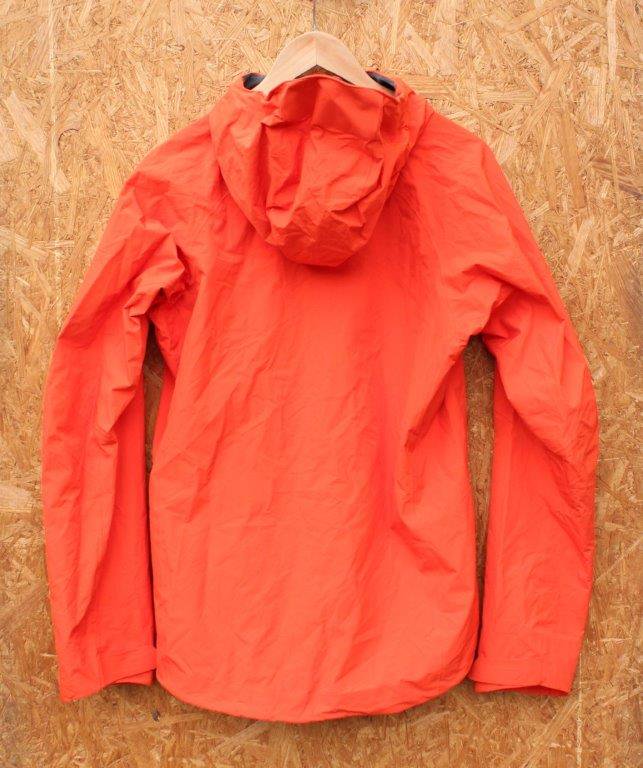 ＜MOUNTAIN HARDWEAR　マウンテンハードウエア＞　Quasar Lite Jacket　クエーサーライトジャケット |  中古アウトドア用品・中古登山用品 買取・販売専門店 : maunga (マウンガ)