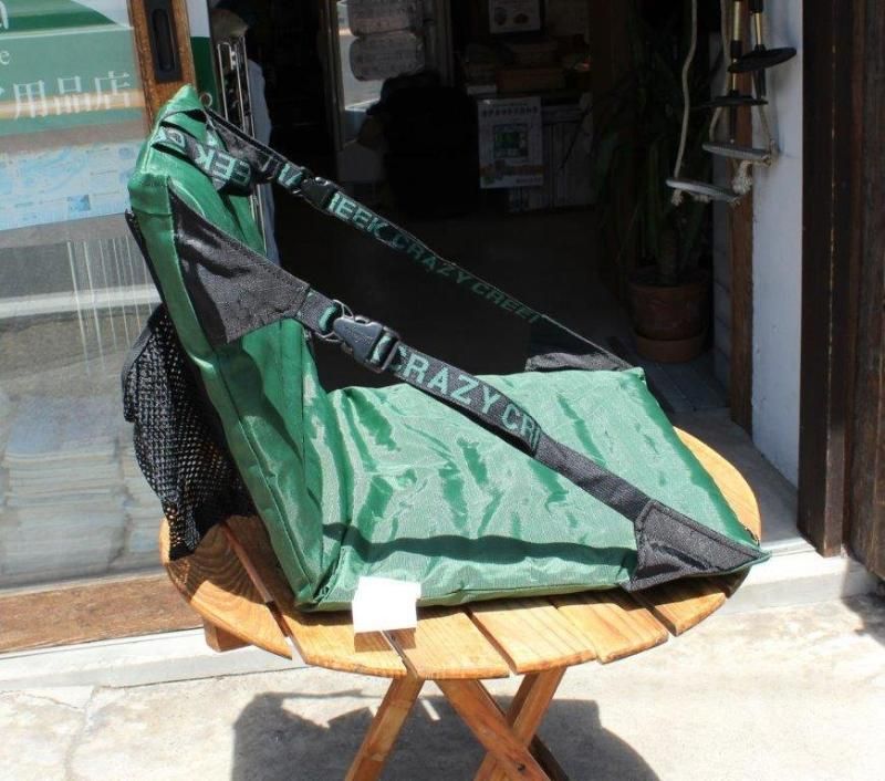 Crazy Creek Air Chair エアチェア　中古 Crazy Creek Air Chair エアチェア中古