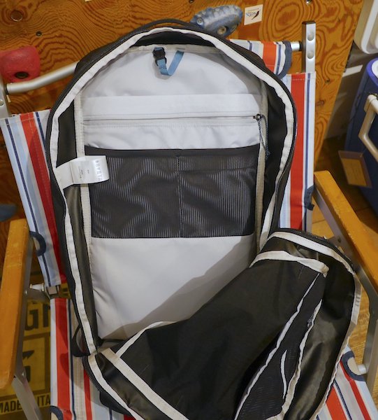 MOUNTAIN HARDWEAR マウンテンハードウェア＞ Camp 4 21 Backpack キャンプ 4 21 バックパック -  中古アウトドア用品・中古登山用品 買取・販売専門店 : maunga (マウンガ)