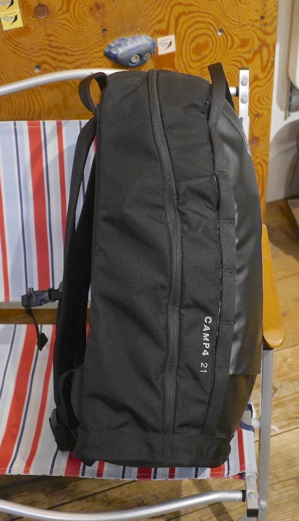 MOUNTAIN HARDWEAR マウンテンハードウェア＞ Camp 4 21 Backpack キャンプ 4 21 バックパック -  中古アウトドア用品・中古登山用品 買取・販売専門店 : maunga (マウンガ)