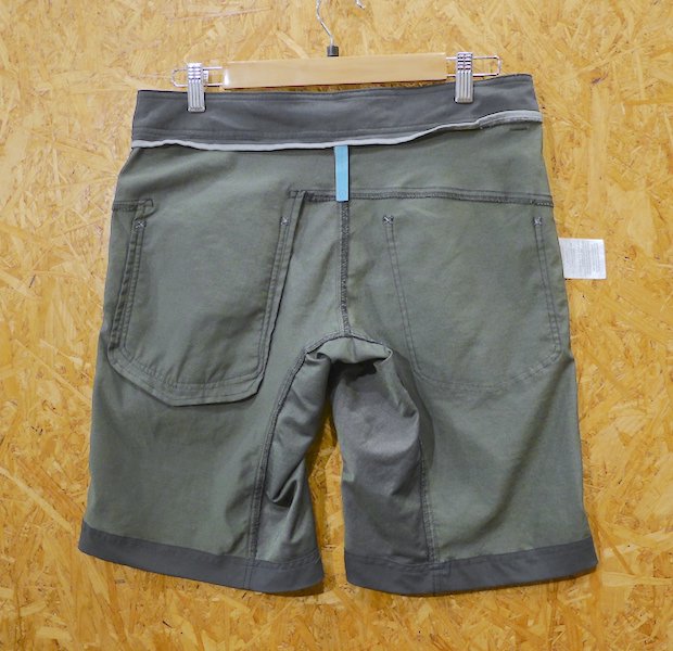 ＜HOUDINI　フーディニ＞　Action Twill Shorts　アクションツイルショーツ　【クリックポスト便】対応 |  中古アウトドア用品・中古登山用品 買取・販売専門店 : maunga (マウンガ)