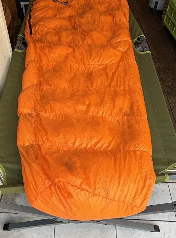 S*o様 【良品】NANGA×カモシカ ダウンシュラフ UDD DX 32 ロン ブラックカモに高機能ダウンを封入した、NANGAの集大成的