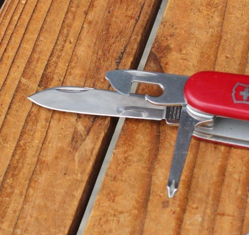 VICTORINOX ビクトリノックス＞ Swiss Champ スイスチャンプ