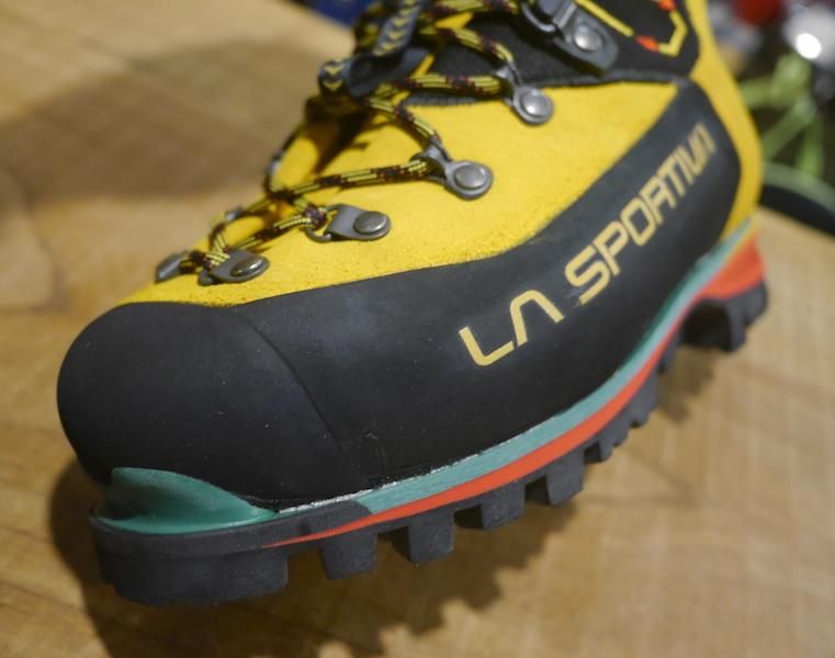 LA SPORTIVA - スポルティバ　ネパールエボ　39 山岳金物店 / La Sportiva NEPAL CUBE GTX・ラ スポルティバ
