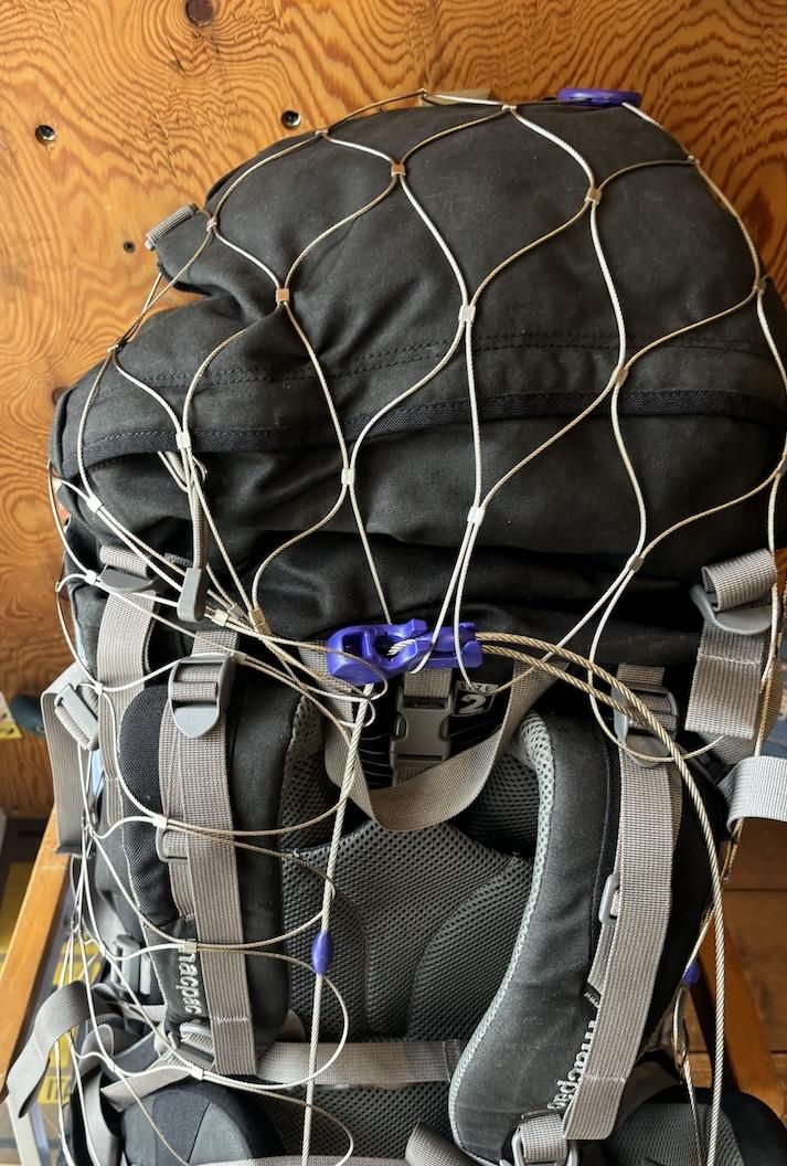pacsafe パックセーフ＞ pacsafe 85 パックセーフ85 | 中古
