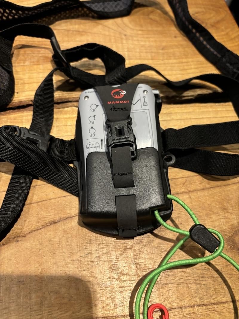 MAMMUT マムート＞ ELEMENT Barryvox エレメントバリーボックス