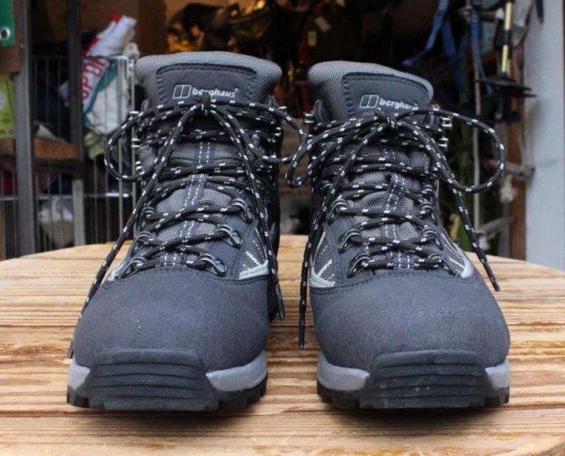 berghausトレッキングシューズ 登山靴 23.5 berghaus トレッキング