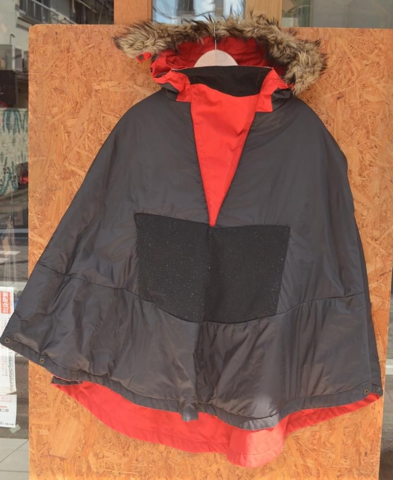 FJALLRAVENフェールラーベン定価7万円 Luhkkaルッカ ポンチョS FJALLRAVENフェールラーベン定価7万円 Luhkkaルッカ ポンチョS