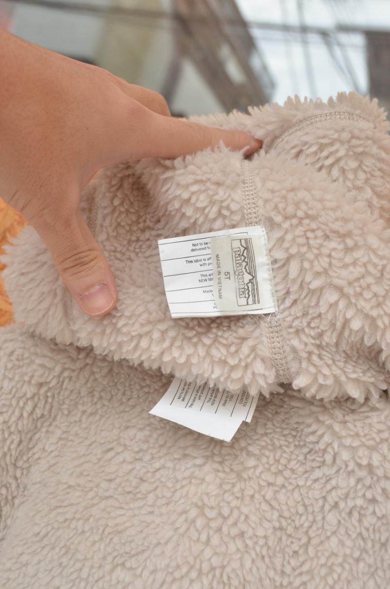 patagonia パタゴニア＞ Baby Reversible Tribbles Hoody ベビー