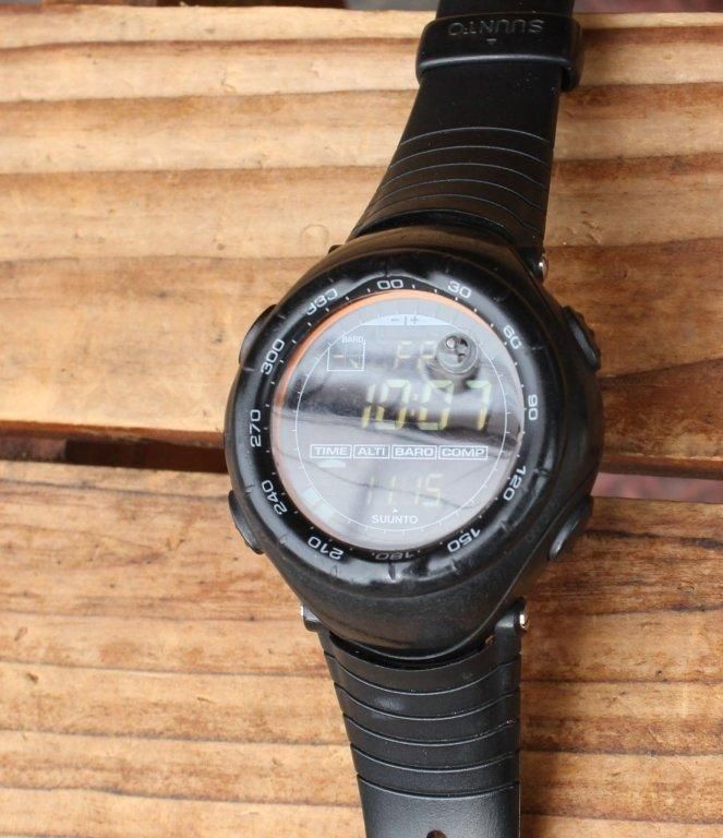 SUUNTO スント＞ VECTOR ベクター | 中古アウトドア用品・中古