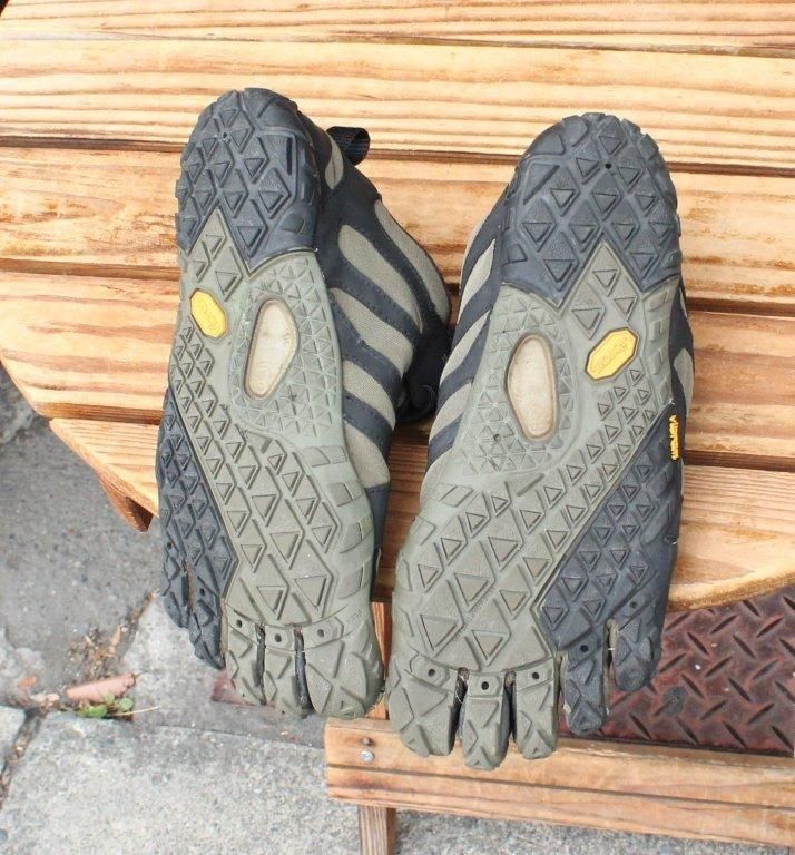 Vibram FiveFingers ビブラムファイブフィンガーズ> V-Trail Vibram FiveFingers ビブラムファイブフィンガーズ> V-Trail