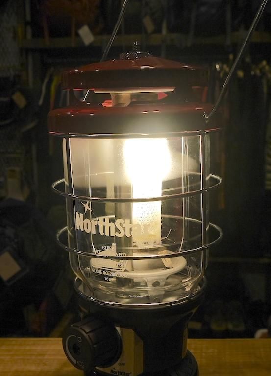 Coleman コールマン＞ 2500 NORTHSTAR LP GAS LANTERN RED 2500