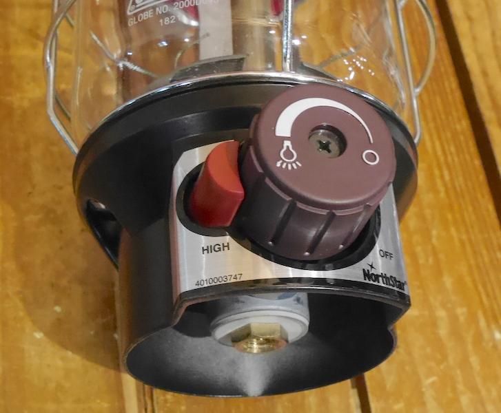 Coleman コールマン＞ 2500 NORTHSTAR LP GAS LANTERN RED 2500