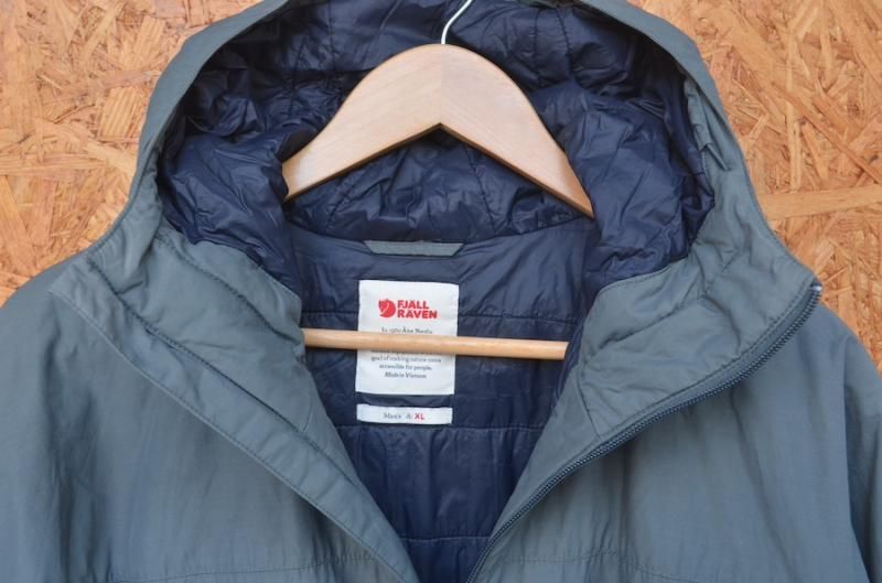 FJALL RAVEN フェールラーベン ナイロンジャケット 薄手 フード FJALL RAVEN - フェールラーベン ゴアテックス 長袖 ナイロン