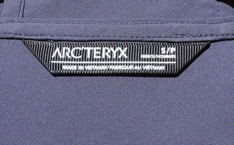 アークテリクス　シマプルオーバー　メンズMサイズ　中古品 ARC'TERYX アークテリクス＞ SIMA PULLOVER HOODY シーマプル
