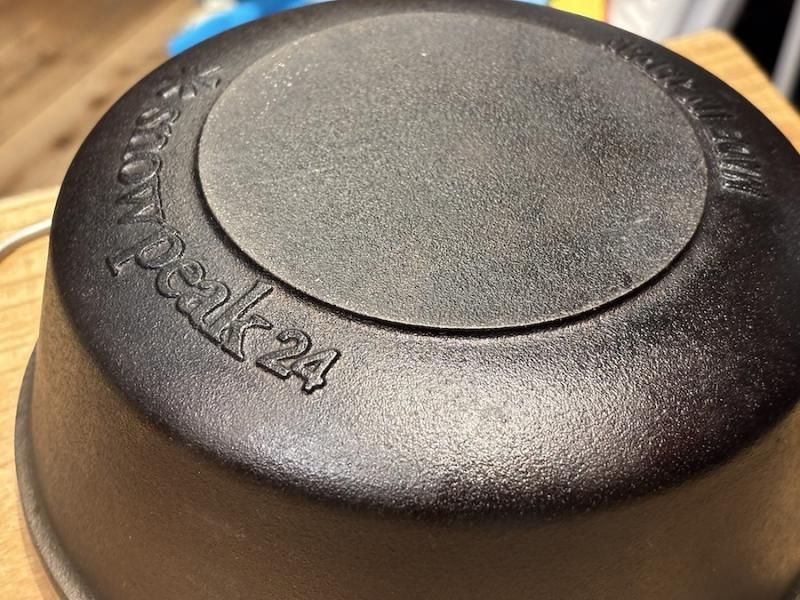 snow peak スノーピーク＞ 和鉄ダッチオーブン24 | 中古
