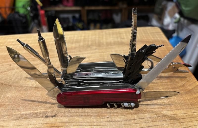 Victorinox(ビクトリノックス) スイスチャンプ・シルバーテック