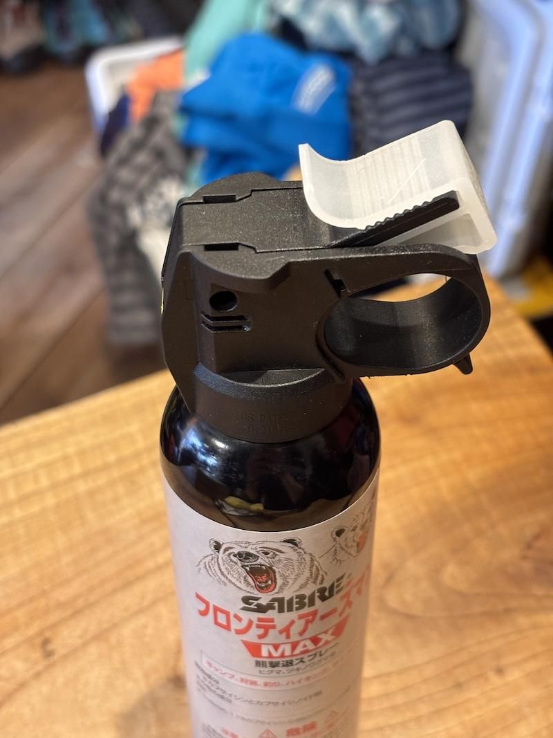 未使用 セイバー SABRE FRONTIERSMAN フロンティアーズマン ベアスプレー 272mL 熊スプレー ホルダー セット 登山 キャンプ 釣り アウトドア SABRE(セイバー) BearSpray(ベアスプレー) ※熊スプレー ※熊や