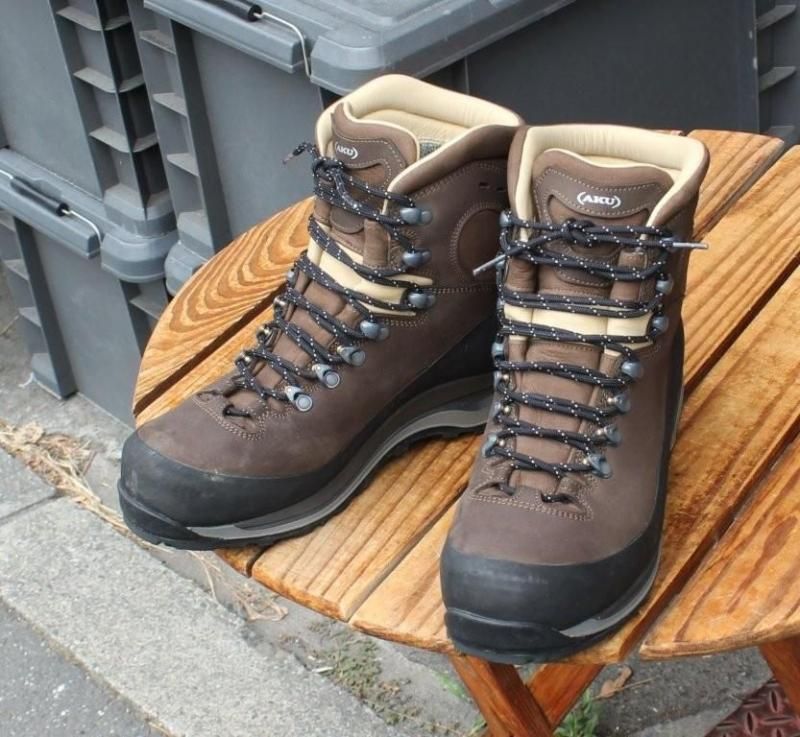 AKU スーパーアルプ ヌバック GTX ブラウン　27.5 Superalp Nubuck GTX | Gore-Tex Mountaineering Boots | AKU