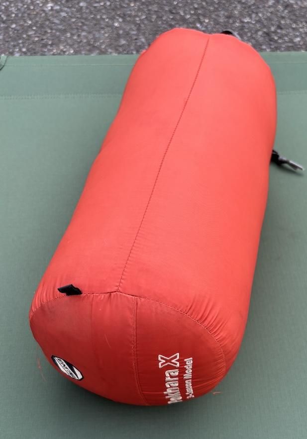 【値下げしました】ISUKA　イスカ　Pokhara　ポカラ　X　 寝袋 　美品 製品 - ISUKA - イスカ 寝袋・シュラフの専門メーカー -