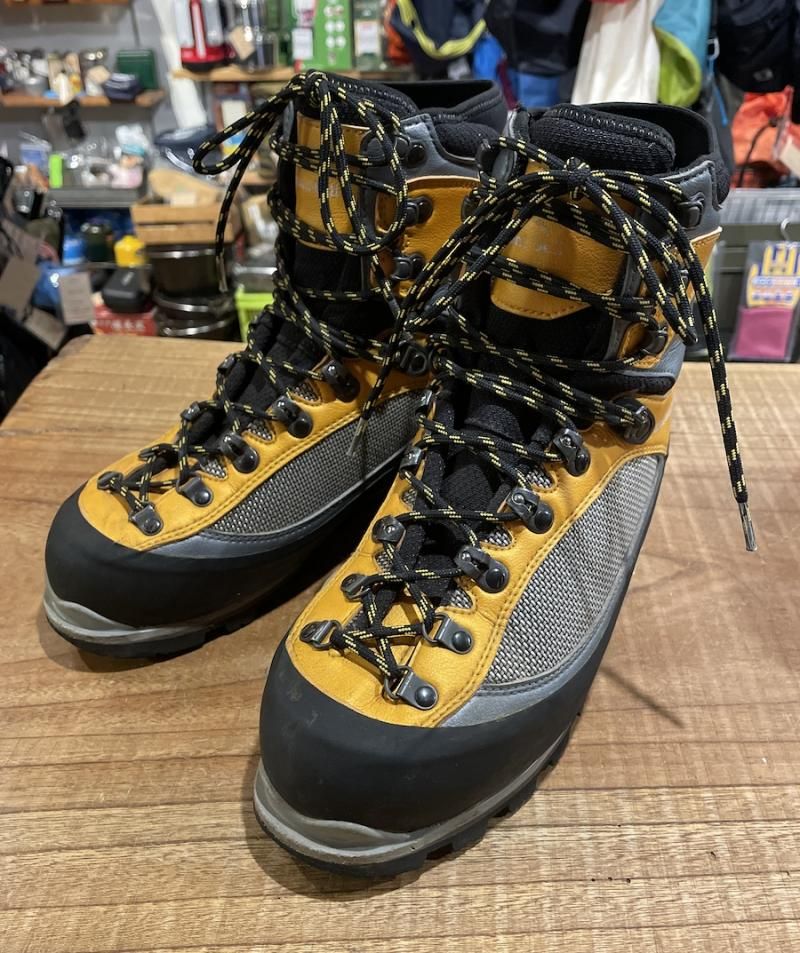 モンベル アルパインクルーザー2800 | 冬の登山靴 - 中古
