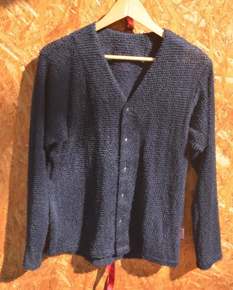 #値下げ　ジンダイジマウンテンワークス　アルファカーディガン　オリーブ　サイズM Amazon.co.jp: ジンダイジマウンテンワークスAlpha Cardigan 