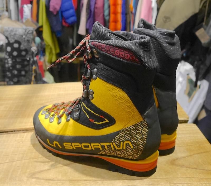 美品　Nepal cube gtx 37 2023年製 山岳金物店 / La Sportiva NEPAL CUBE GTX・ラ スポルティバ