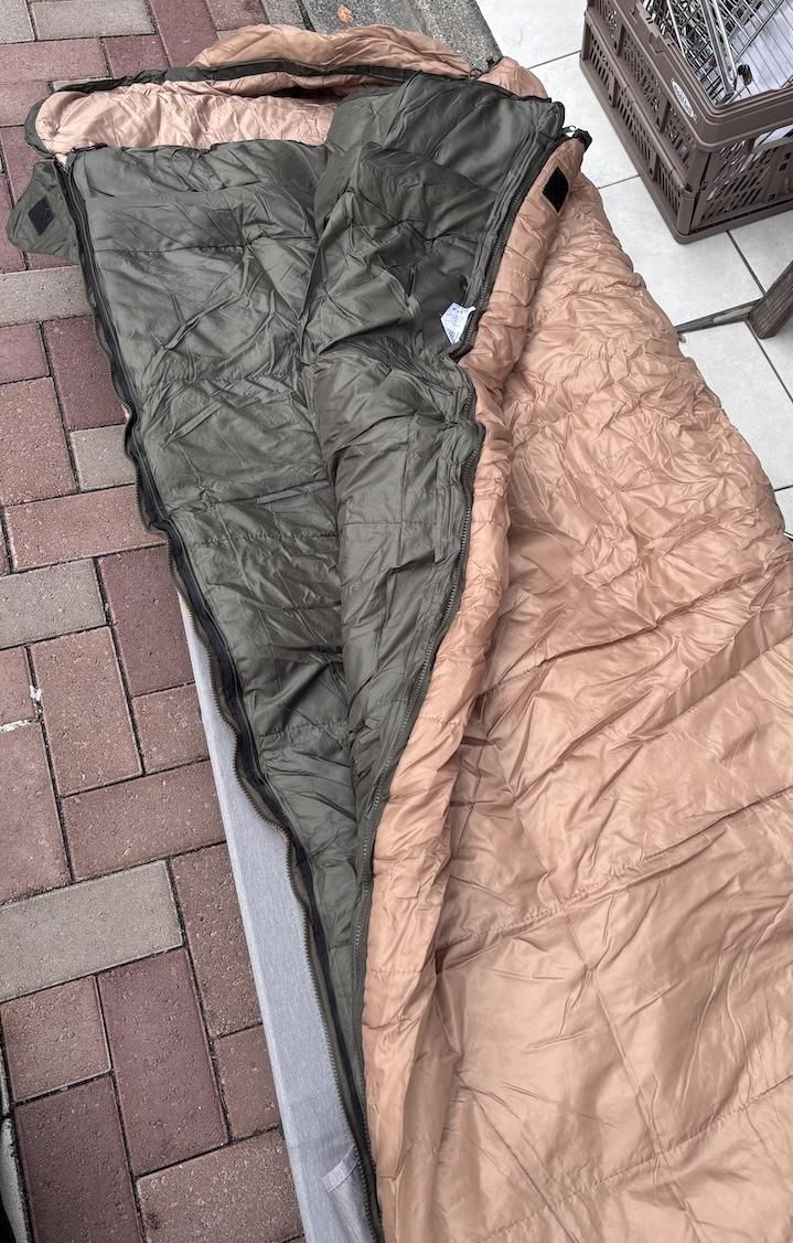Snugpak スナッグパック＞ BASE CAMP SLEEP SYSTEM RIGHT ZIP ベース