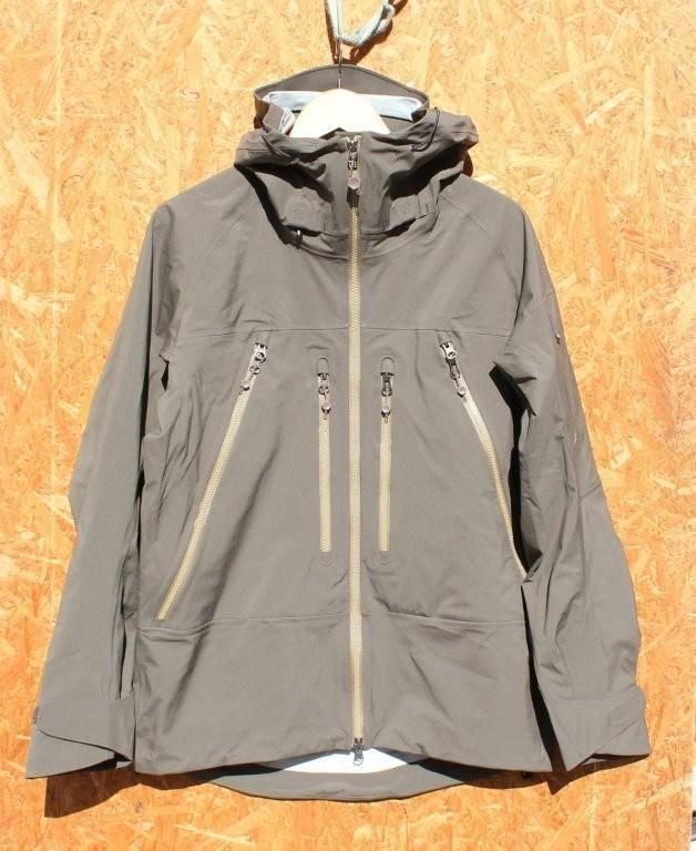 ティートンブロス Teton Bros TB Jacket サイズL 中古品 楽天市場】TETON BROS. ティートンブロス ウェア TB Jacket Mens 24-25