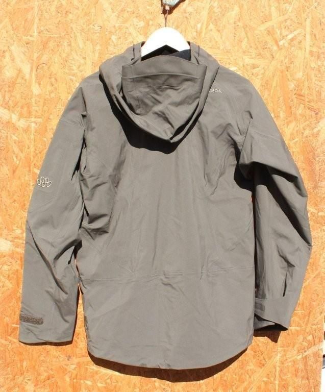 ティートンブロス Teton Bros TB Jacket サイズL 中古品 楽天市場】TETON BROS. ティートンブロス ウェア TB Jacket Mens 24-25