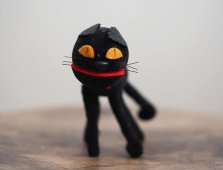 モールの黒猫