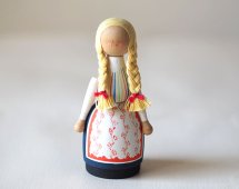 SWEDEN木製人形