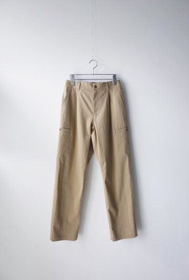 stretch slim pants