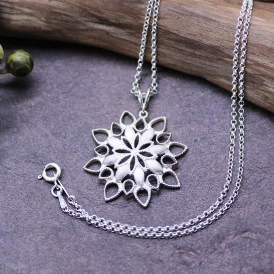 Versailles Teru シルバーペンダント レースのシルバーペンダント-GINNEZU