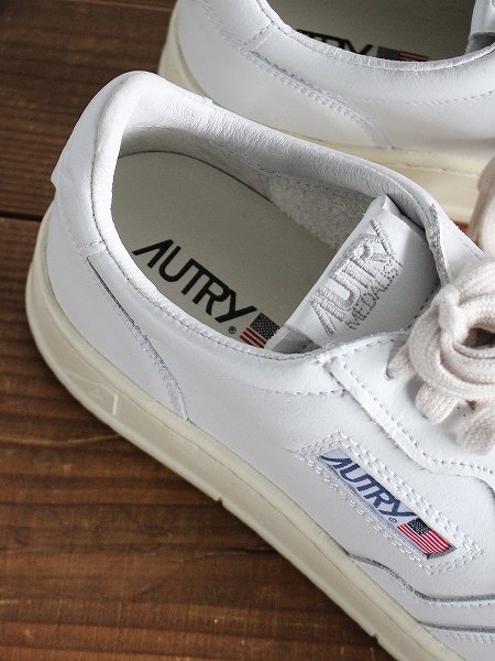 AUTRY(オートリ—) MEDALIST LOW - LEAT/LEAT WHT/WHT