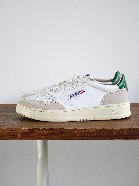 AUTRY(オートリ—) MEDALIST LOW - LEAT/SUEDE WHT/AMAZ