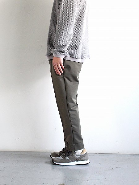 FLISTFIA Belted Trousers / Ash Olive 