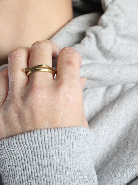 _Fot リング / round wire ring L_form / brass